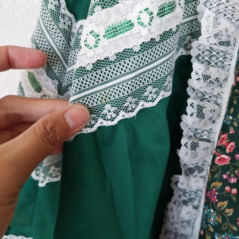 Fun & Fancy Originals Green Floral Squared Dance Skirt‎ Set Size Meduim